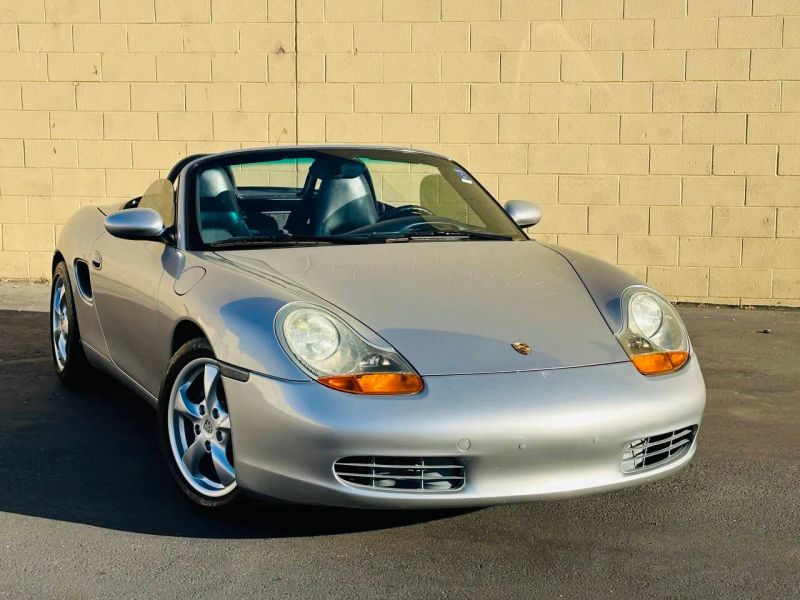 2001 Porsche Boxster Base
