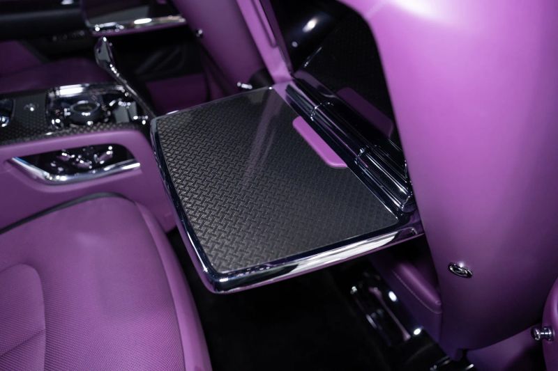 https://imagesdl.dealercenter.net/800/600/202508-23d3a8ff312647698251ca0016006ddb.jpg