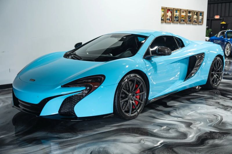https://imagesdl.dealercenter.net/800/600/202508-295f3b015ce349019d7d9188e28d9fbf.jpg