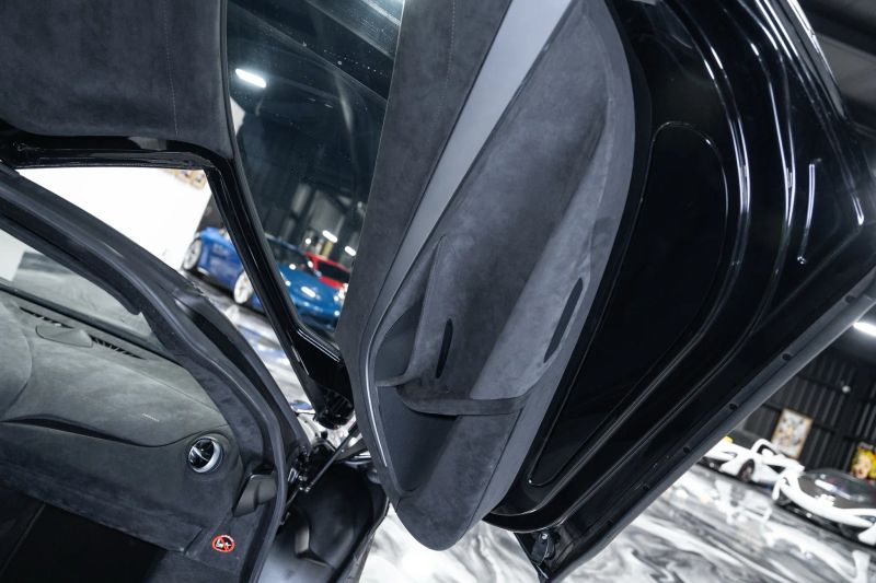 https://imagesdl.dealercenter.net/800/600/202508-297d3181fc6743789f071b4d1e3bcca1.jpg