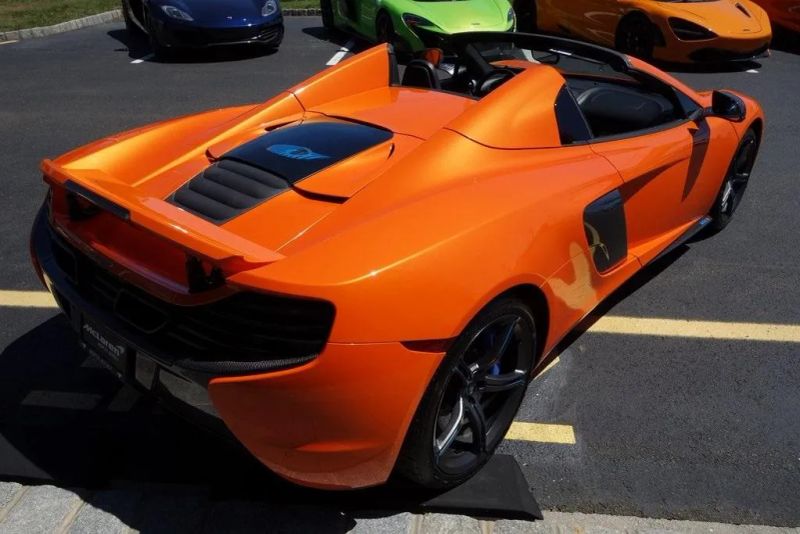 https://imagesdl.dealercenter.net/800/600/202508-2c774095b263493ba52a5ef41d88d8c6.jpg
