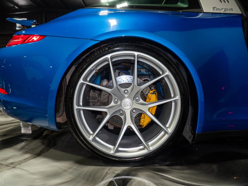 https://imagesdl.dealercenter.net/800/600/202508-2db4f2950f4f4e31adedacb75e1157af.jpg