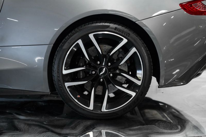 https://imagesdl.dealercenter.net/800/600/202508-2e8aeedd4964452cb6f5fea0bc0aa6f0.jpg