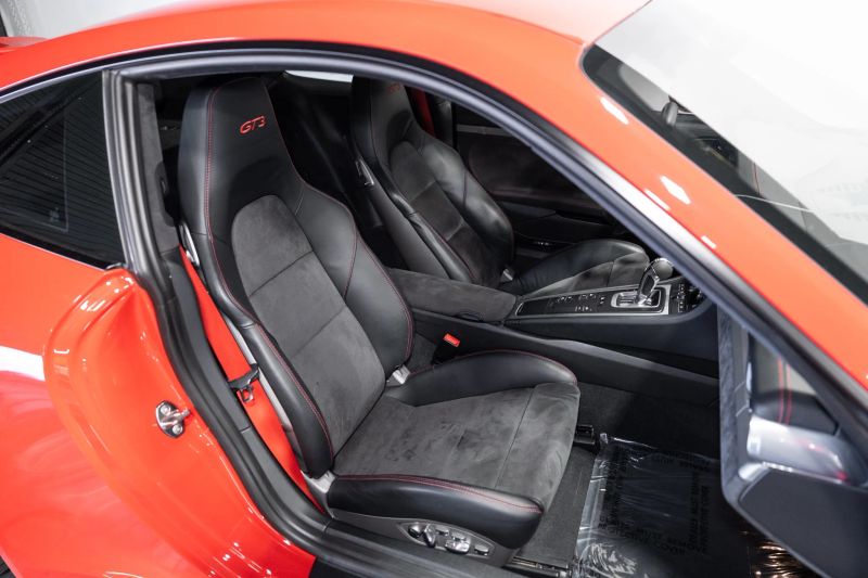 https://imagesdl.dealercenter.net/800/600/202508-32612ce4593c4c068d2342bd851c8d0b.jpg