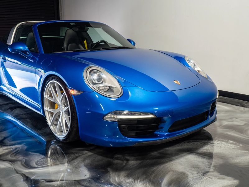 https://imagesdl.dealercenter.net/800/600/202508-33691d9353e34edd894b75599bb4c801.jpg