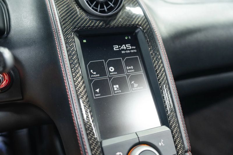 https://imagesdl.dealercenter.net/800/600/202508-3546f70a244f4aeaad0c563cc4112b0a.jpg