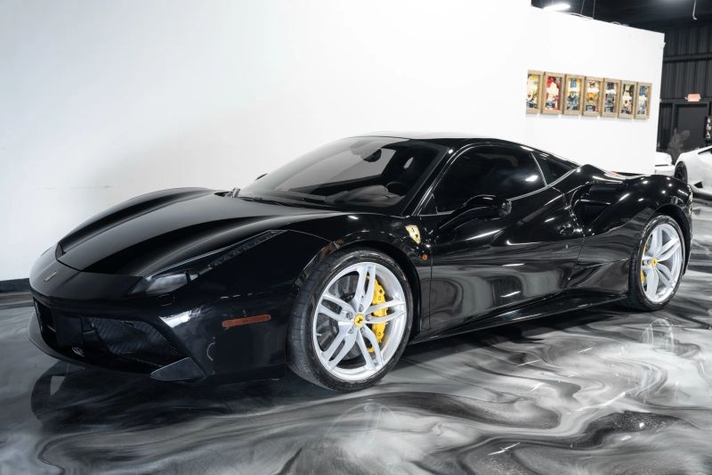 https://imagesdl.dealercenter.net/800/600/202508-36c7259b201f4a74ab1ef897e8494dd4.jpg