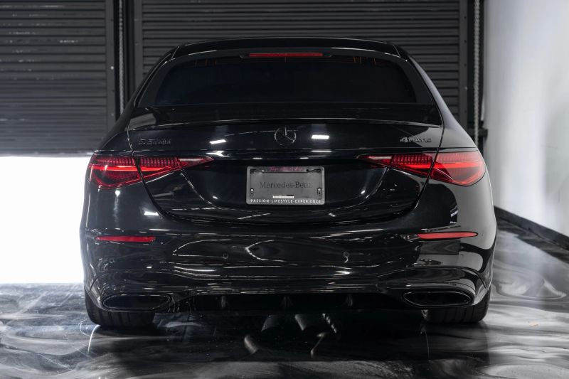 https://imagesdl.dealercenter.net/800/600/202508-3818b88604d3422caaba64d91c2f6b73.jpg