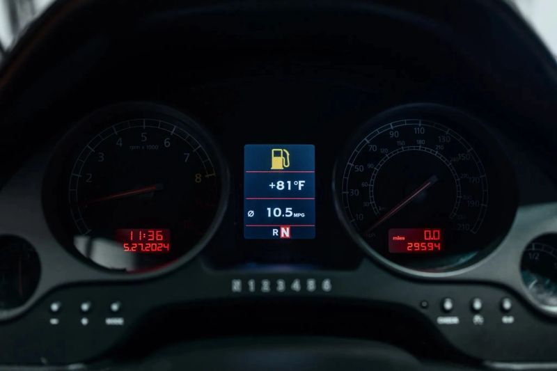 https://imagesdl.dealercenter.net/800/600/202508-3aae4dfbfd98463b805703da9c7ffb10.jpg