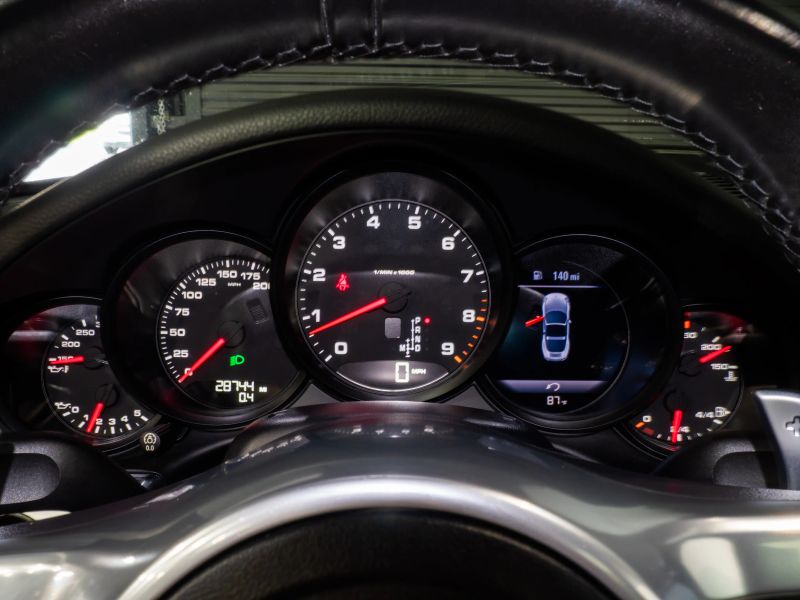 https://imagesdl.dealercenter.net/800/600/202508-447e24d17ca243f3b5aa5eee4499aec5.jpg