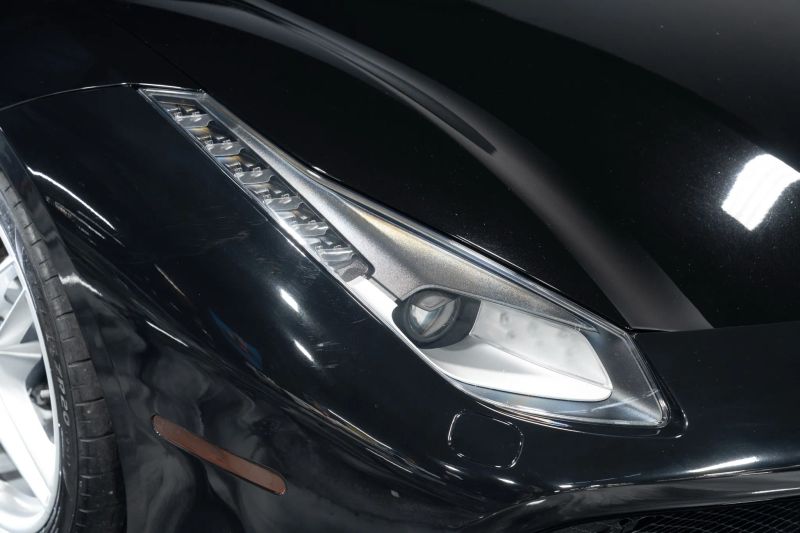 https://imagesdl.dealercenter.net/800/600/202508-46f34f8e4e83450eba02a619e06ca0ee.jpg
