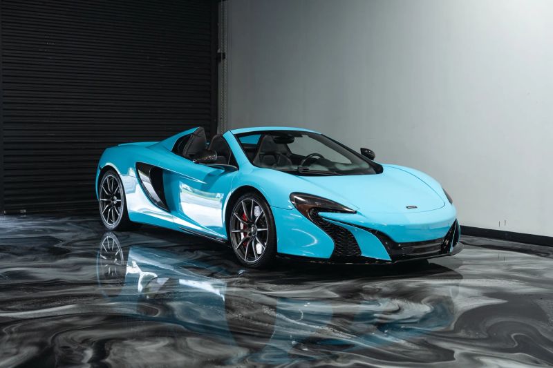 https://imagesdl.dealercenter.net/800/600/202508-48a08a7cf14f47ed9ec27bde3d8a410c.jpg