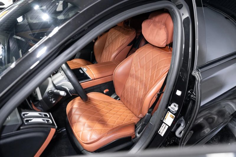 https://imagesdl.dealercenter.net/800/600/202508-4b38ce53c8ae4f70b71d3d255931cb46.jpg