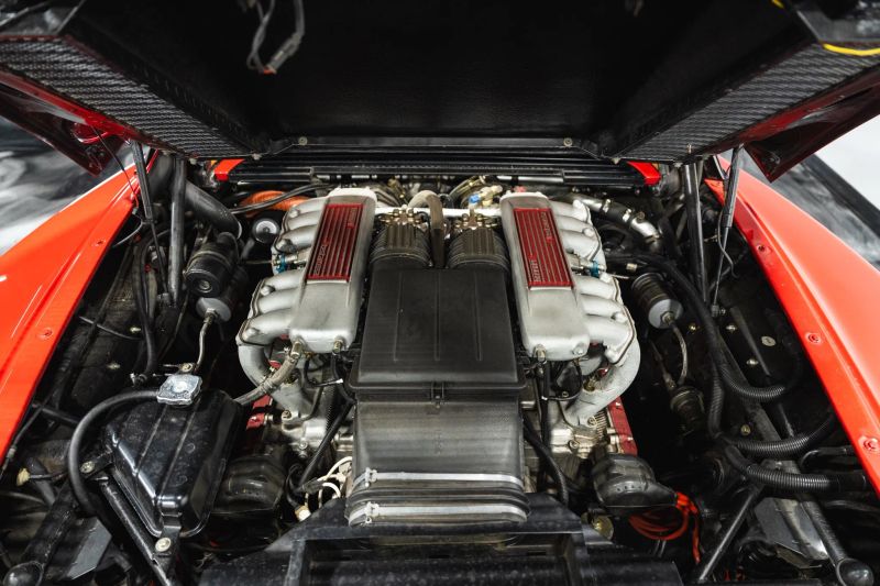 https://imagesdl.dealercenter.net/800/600/202508-4c290a1aad0e4b1aa55fa0af5e541f4a.jpg