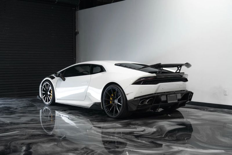 https://imagesdl.dealercenter.net/800/600/202508-4c65ce0445884c4a92425adb9713f1bd.jpg