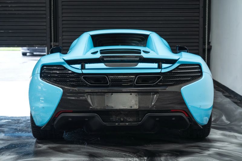 https://imagesdl.dealercenter.net/800/600/202508-526a02d805b345bb959be09e4d2f83e6.jpg