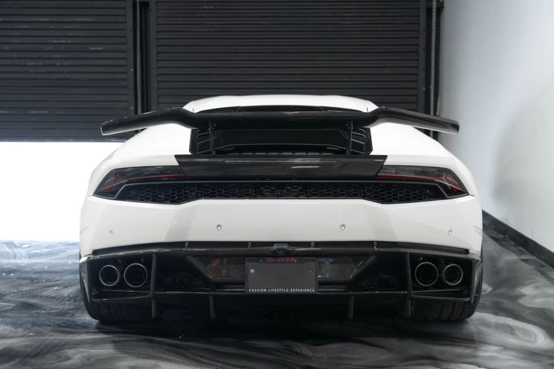https://imagesdl.dealercenter.net/800/600/202508-57115e76a2fe4035bfdf2ccd24537a5e.jpg