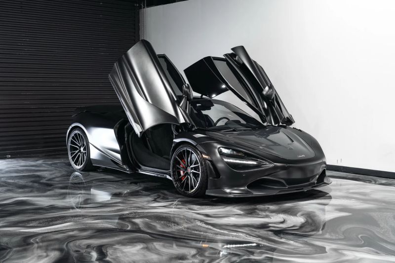 https://imagesdl.dealercenter.net/800/600/202508-5962483f584d4cdb99973944c6e46184.jpg