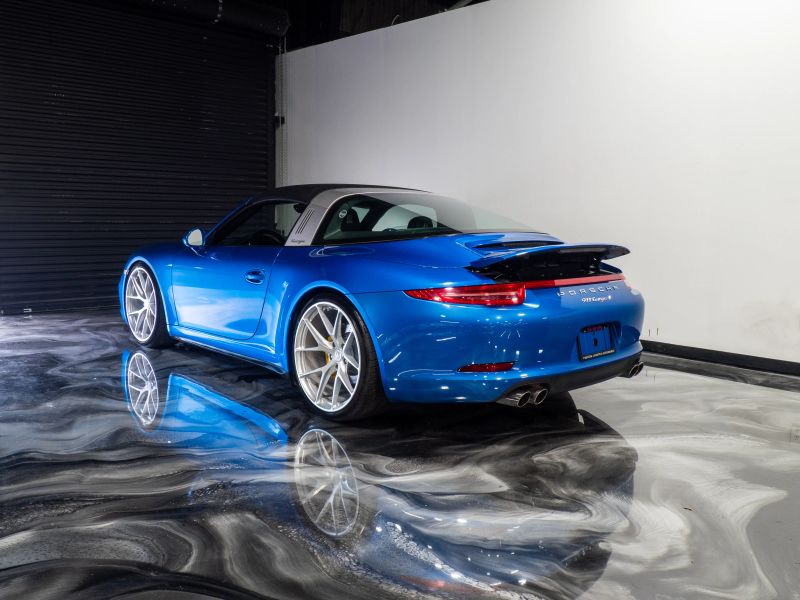 https://imagesdl.dealercenter.net/800/600/202508-598ad9fa922e4e7a9662d066cf617f8d.jpg