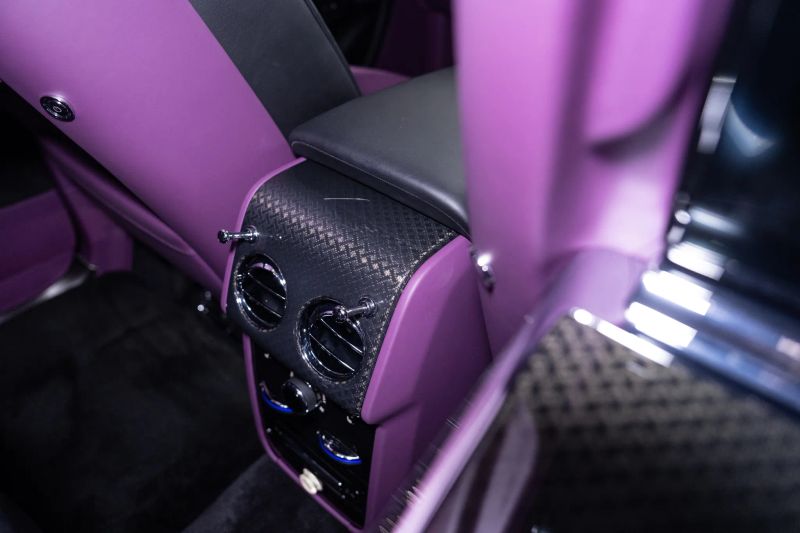 https://imagesdl.dealercenter.net/800/600/202508-5c32118c20e946e38c6530d339e94e92.jpg