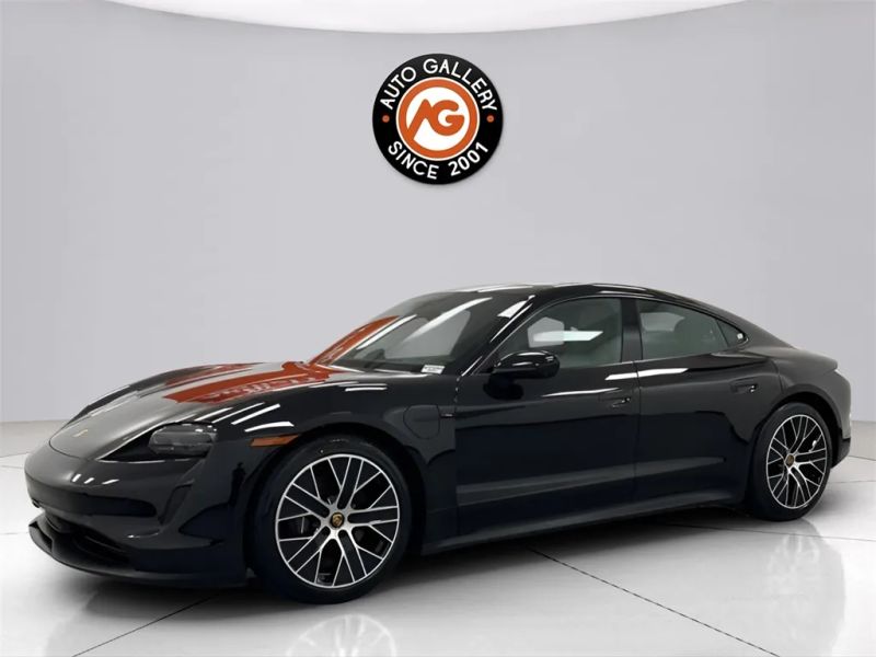2022 Porsche Taycan Base