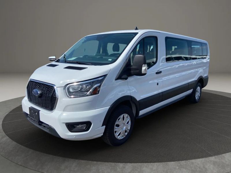 2023 Ford Transit XLT w/Low Roof
