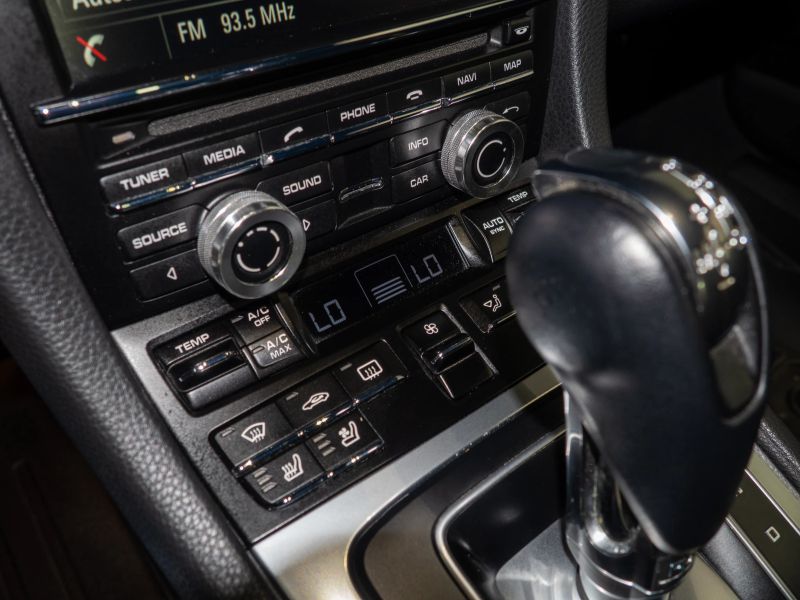 https://imagesdl.dealercenter.net/800/600/202508-6b6584adcf70462f919b75744b27ca8a.jpg