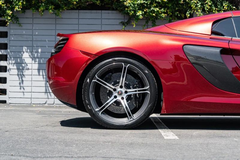 https://imagesdl.dealercenter.net/800/600/202508-6db6182229d64263b2bfcc8b308d0b28.jpg