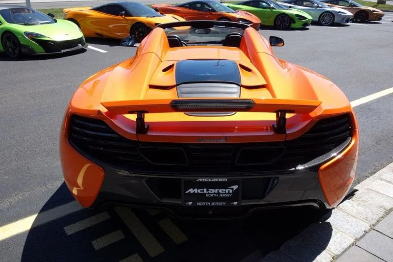 https://imagesdl.dealercenter.net/800/600/202508-6f093b995bba45b295265709e11bb3a9.jpg