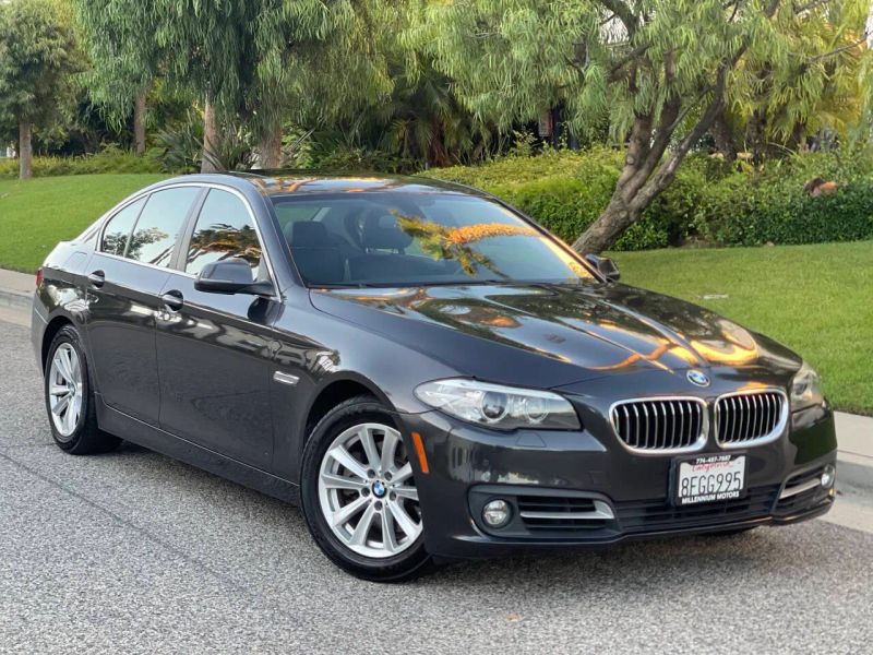 2015 BMW 5 Series 528i