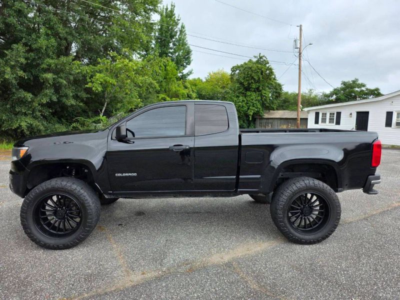 2019 Chevrolet Colorado Base