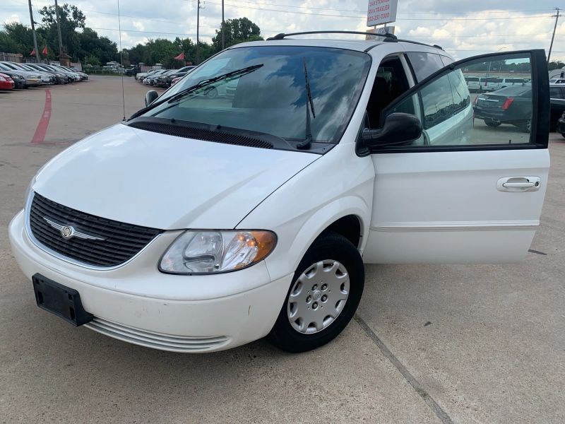 2003 Chrysler Town and Country LX Family Value
