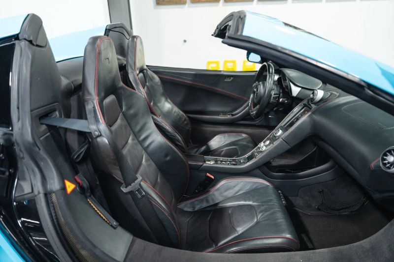 https://imagesdl.dealercenter.net/800/600/202508-7548041167264dc6b427bcd0e7d57535.jpg