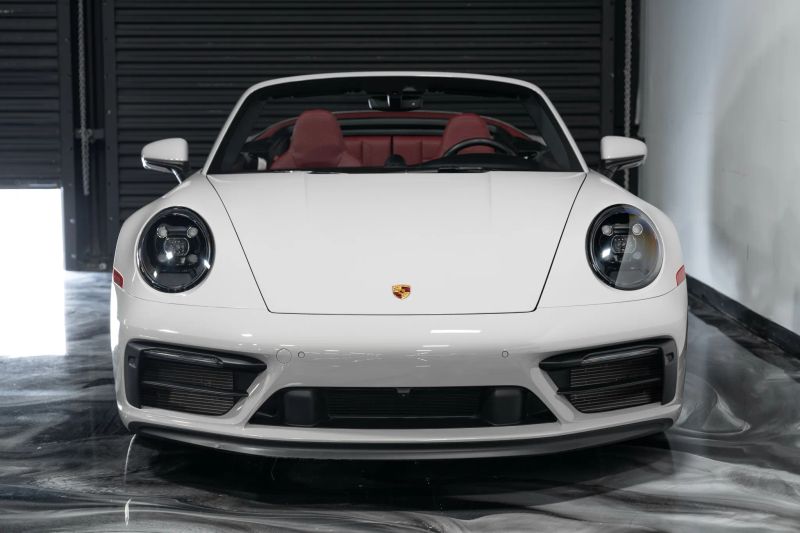 https://imagesdl.dealercenter.net/800/600/202508-75c608799da049b388b12ab3d41f1263.jpg