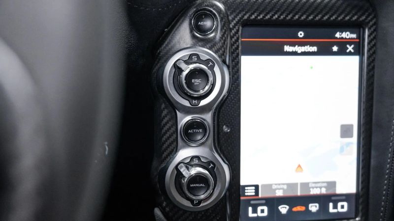 https://imagesdl.dealercenter.net/800/600/202508-7d8e44d9d4704f52abbc199ed0edeafe.jpg