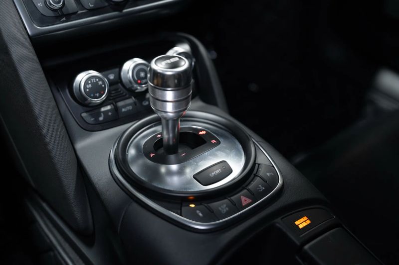 https://imagesdl.dealercenter.net/800/600/202508-8636b03229b246f5a928c4588cea1a36.jpg