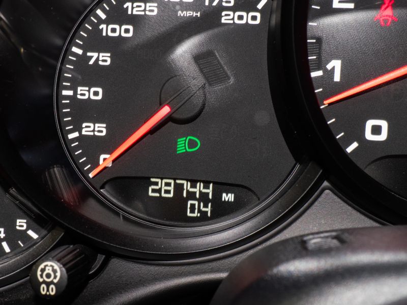 https://imagesdl.dealercenter.net/800/600/202508-881082b2bf06497c88bcc43e4bf80b46.jpg