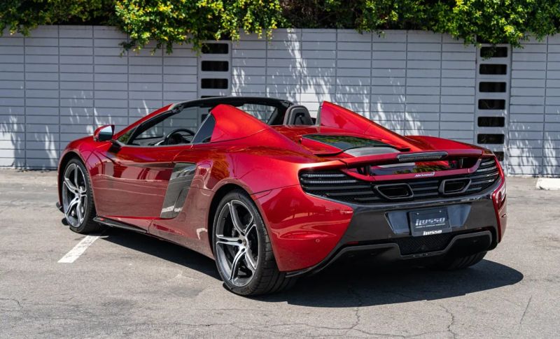 https://imagesdl.dealercenter.net/800/600/202508-8c14a54a1500471eb162fecf50770313.jpg