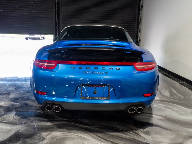 https://imagesdl.dealercenter.net/800/600/202508-8c9a3a3d8d904f679e0df03a4339a3b3.jpg
