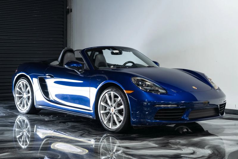 https://imagesdl.dealercenter.net/800/600/202508-9111f63da8424353aa882a8293175b48.jpg