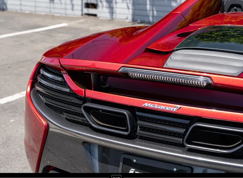 https://imagesdl.dealercenter.net/800/600/202508-94c5255c979a409aa3baf98ef6b8e705.jpg
