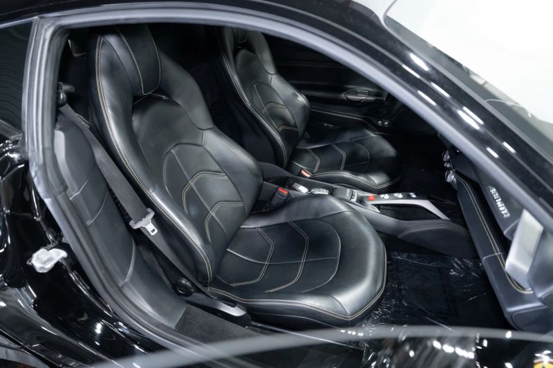https://imagesdl.dealercenter.net/800/600/202508-97ba9731deb6461b802bd07aed2482da.jpg