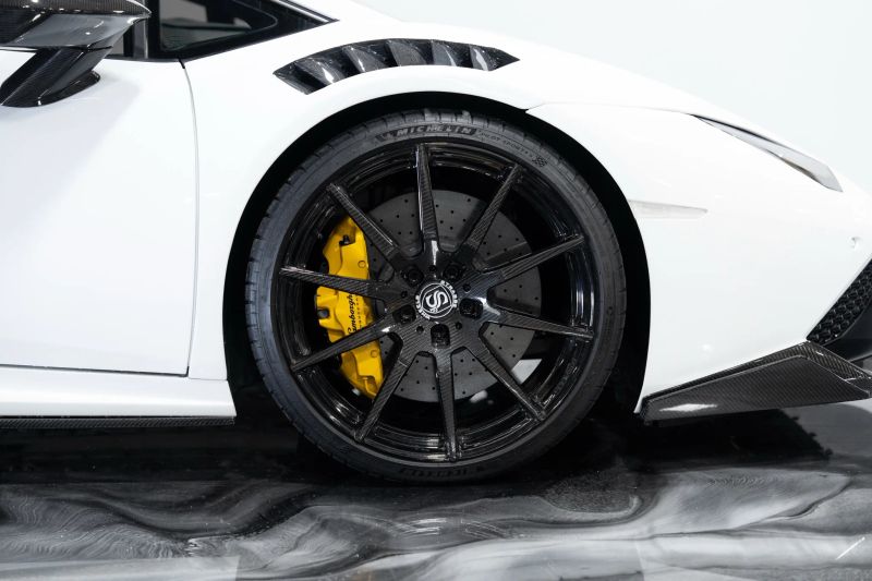 https://imagesdl.dealercenter.net/800/600/202508-97d4e7cbf7254925ad4ad6f7dc79f36e.jpg