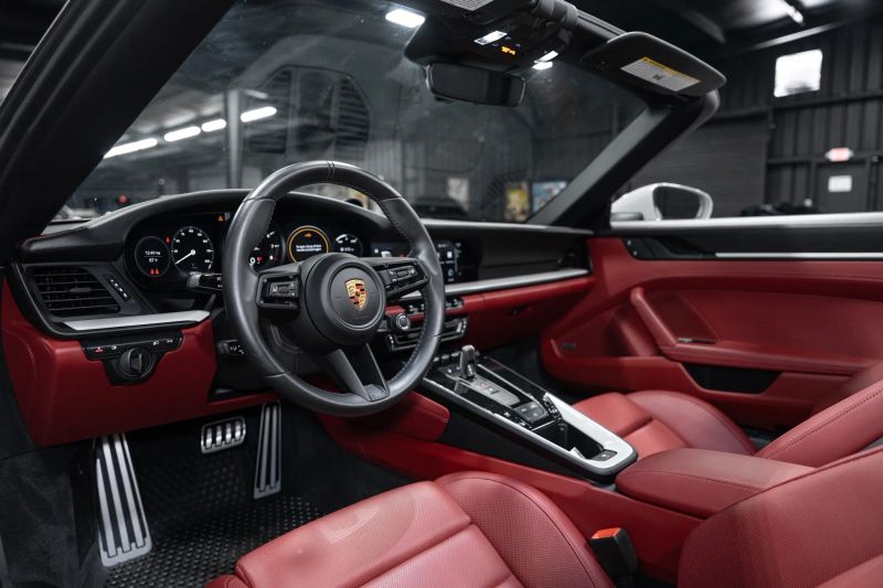https://imagesdl.dealercenter.net/800/600/202508-99d6c8ea1dea45b984f887737f0d1481.jpg
