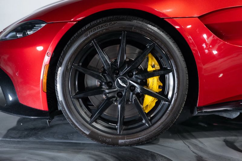 https://imagesdl.dealercenter.net/800/600/202508-a1c1ddf7e37b479ab1dcfbfa50865b84.jpg