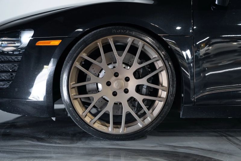 https://imagesdl.dealercenter.net/800/600/202508-a2d40bc792454d0bbe7ba171941d551e.jpg