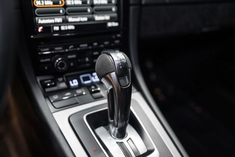 https://imagesdl.dealercenter.net/800/600/202508-a839a9e421214bd6a62d98c418624151.jpg
