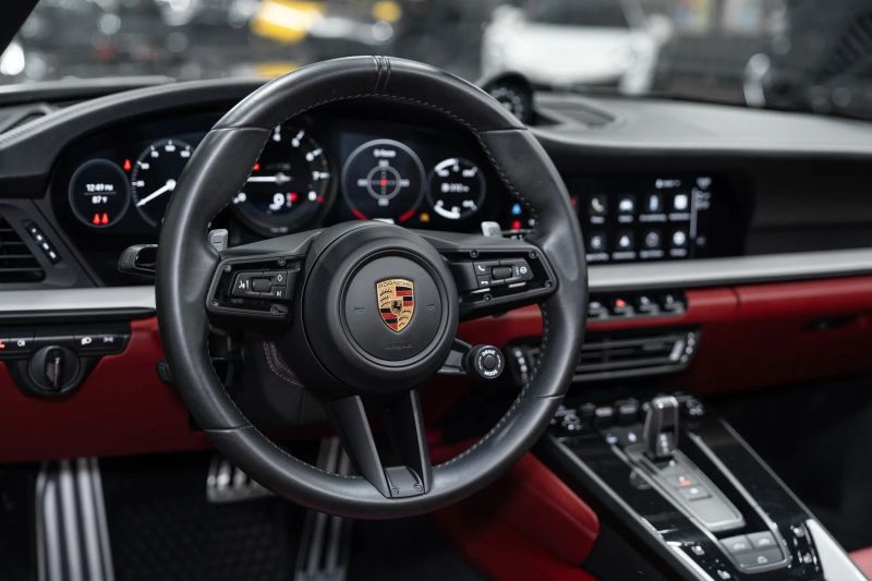 https://imagesdl.dealercenter.net/800/600/202508-ac91bfcc54bb4b769a19c2bdb16cf0f1.jpg