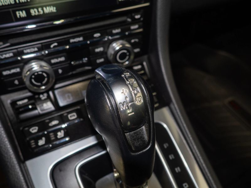 https://imagesdl.dealercenter.net/800/600/202508-ae3e58bea56649869a9dbadf016bdf71.jpg