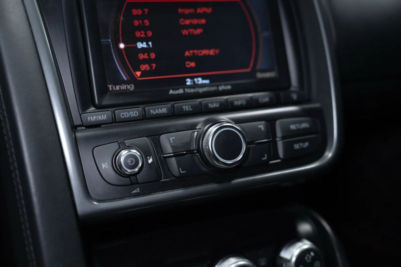 https://imagesdl.dealercenter.net/800/600/202508-b0e630f410e541388a14338ea51199e8.jpg